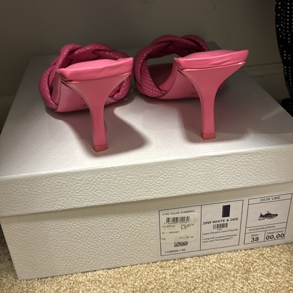 BCBGeneration - Picture 5 of 6